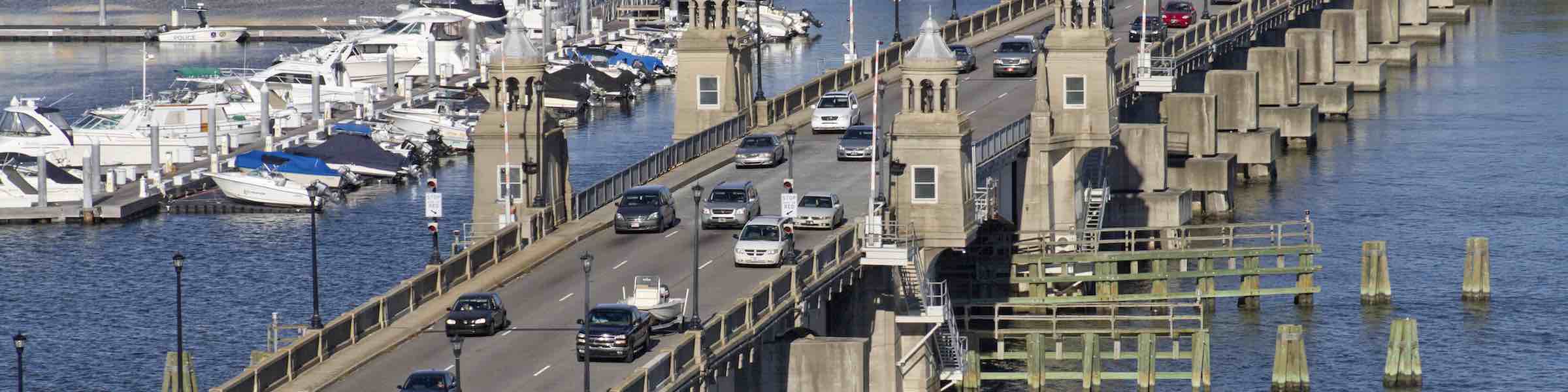 Road traffic bridge crossing the Ashley River into peninsular Charleston, SC